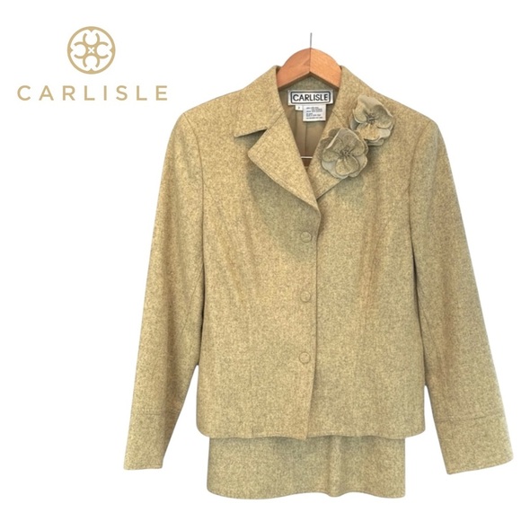 Carlisle Women’s Wool/Cashmere Suit. Yelloww Chartreuse. Size 2 - Picture 1 of 9